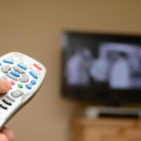 Pros and Cons of Streaming Services and Cable TV Packages 